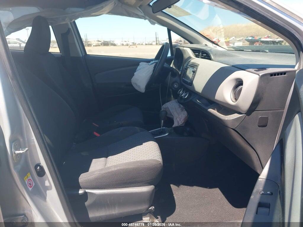 VNKKTUD38GA067100 2016 TOYOTA YARIS photo no. 5