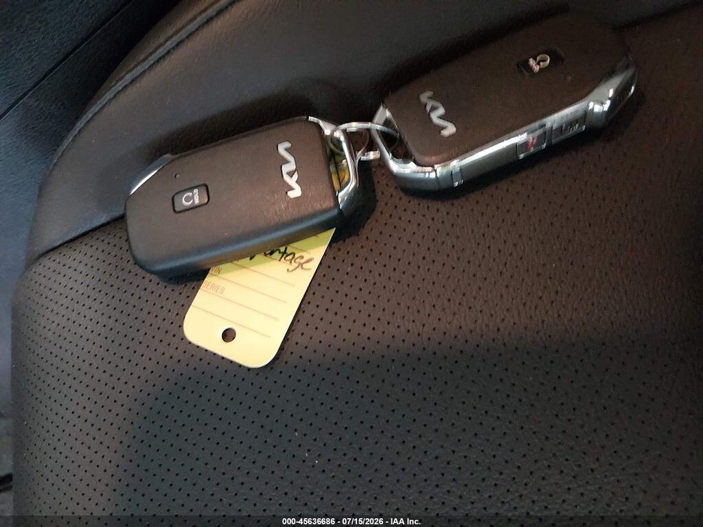 KNDPVCDG8S7196823 2025 KIA SPORTAGE HYBRID photo no. 11