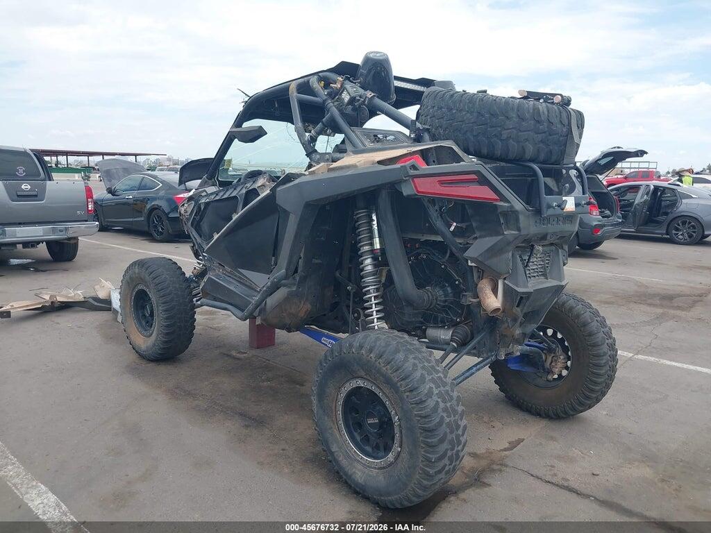 3NSRAD924MG175867 2021 POLARIS RZR photo no. 3