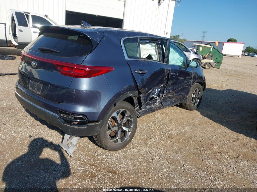 KNDPMCAC9N7010652 2022 KIA SPORTAGE photo no. 4