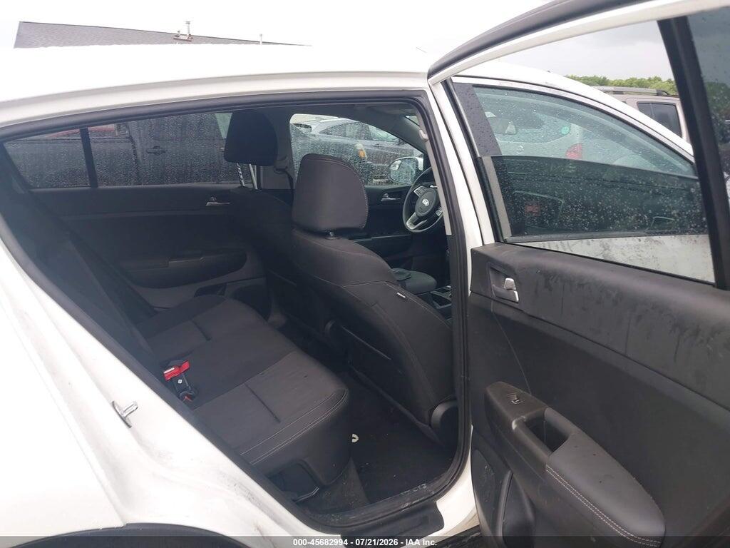 KNDPMCAC3N7016737 2022 KIA SPORTAGE photo no. 8