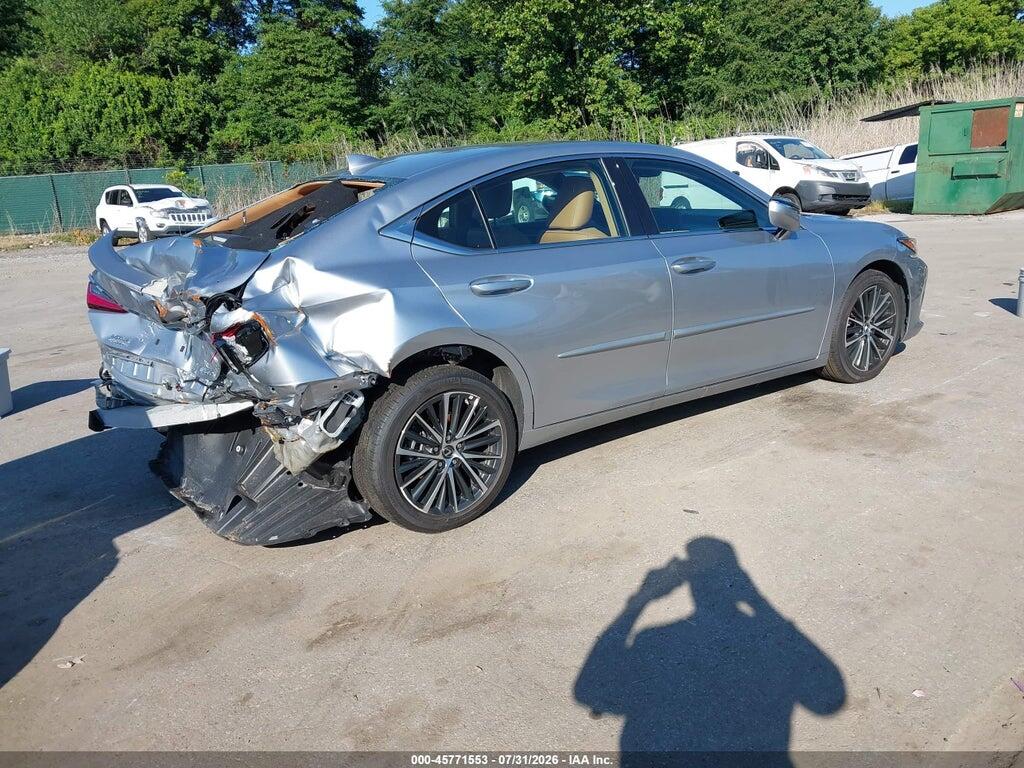 58ADA1C14SU071811 2025 LEXUS ES 300H photo no. 4