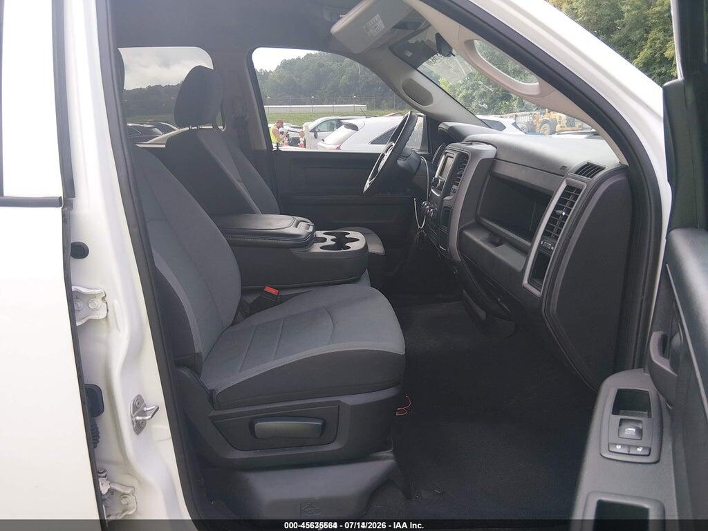 1C6RR7FG0MS535146 2021 RAM 1500 CLASSIC photo no. 5