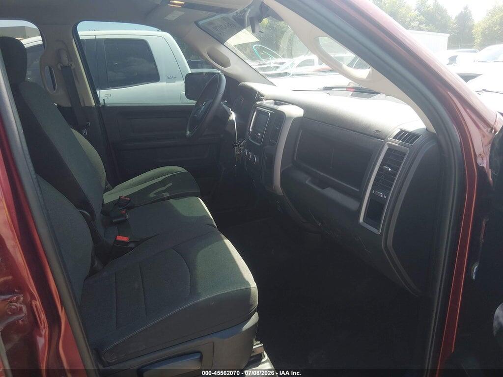 1C6RR7FG2MS585918 2021 RAM 1500 CLASSIC photo no. 5