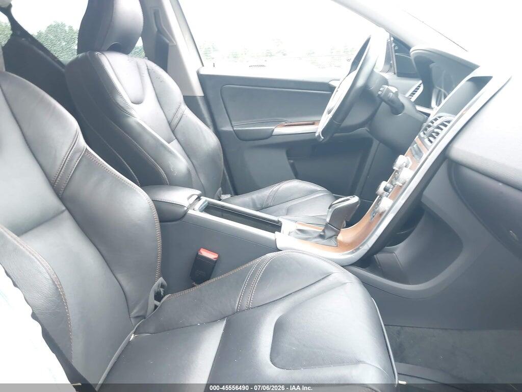 YV440MRU6H2000435 2017 VOLVO XC60 photo no. 5