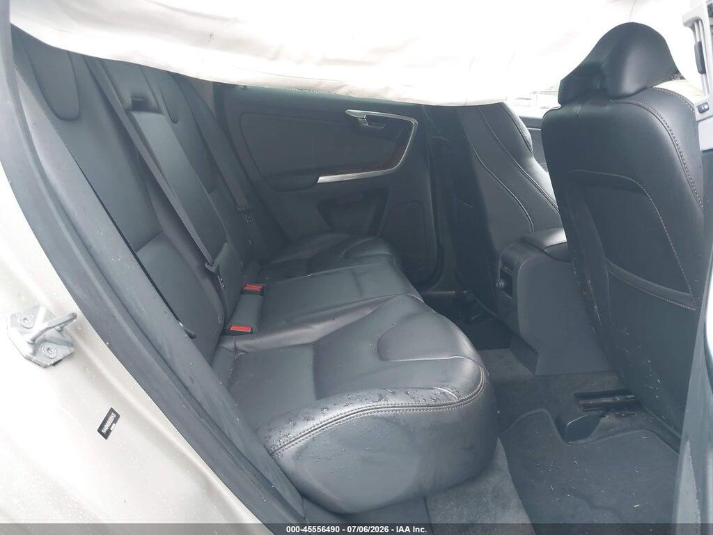 YV440MRU6H2000435 2017 VOLVO XC60 photo no. 8