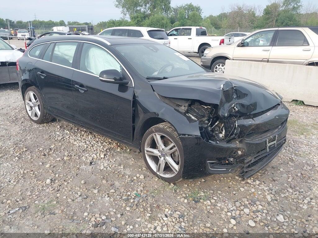 2017 VOLVO V60 YV140MEK0H1346990