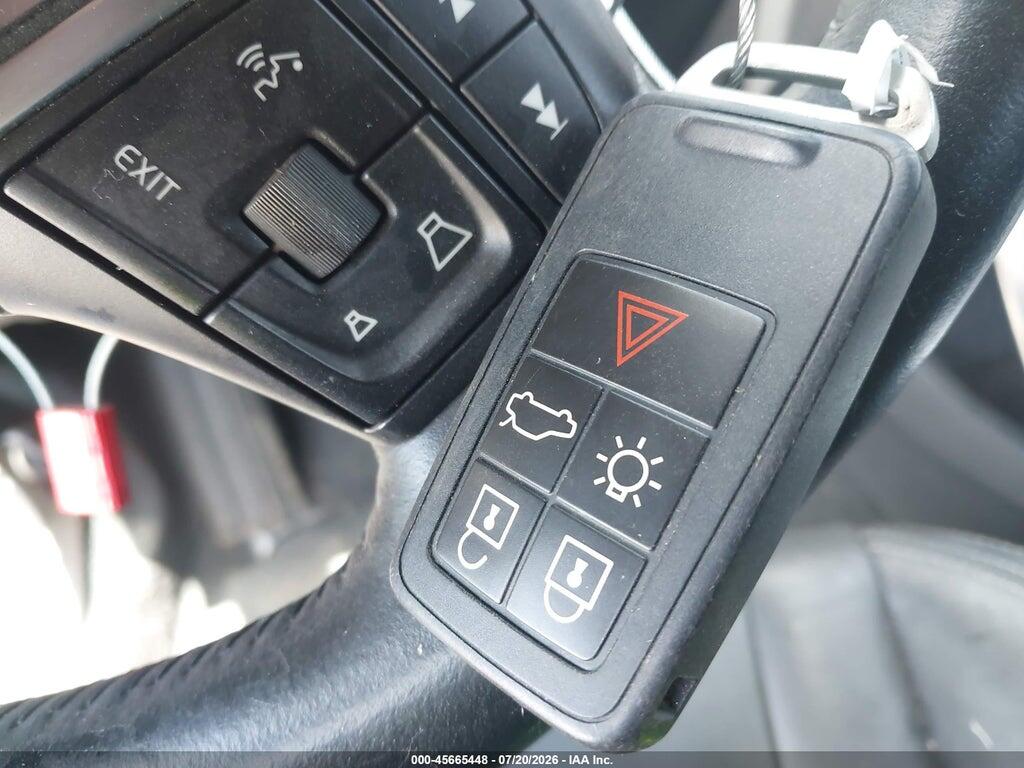 YV126MFL1H2438455 2017 VOLVO S60 photo no. 11