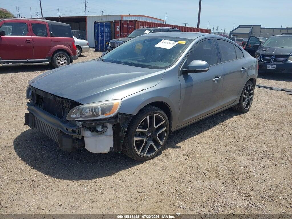 YV126MFL1H2438455 2017 VOLVO S60 photo no. 2