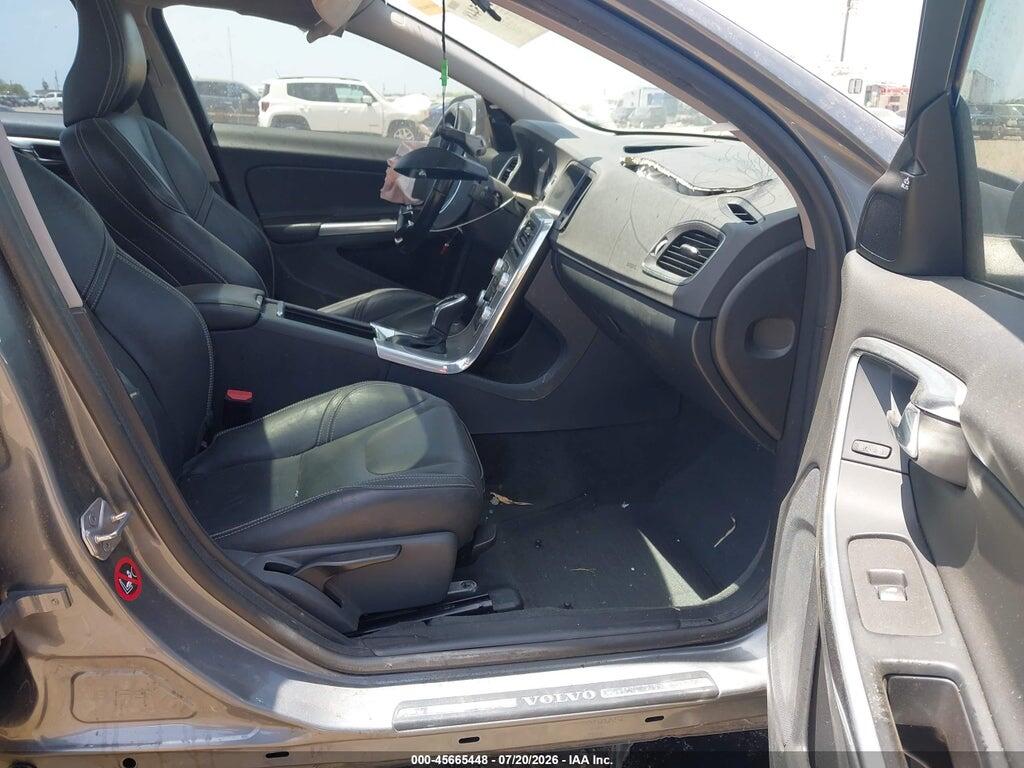 YV126MFL1H2438455 2017 VOLVO S60 photo no. 5
