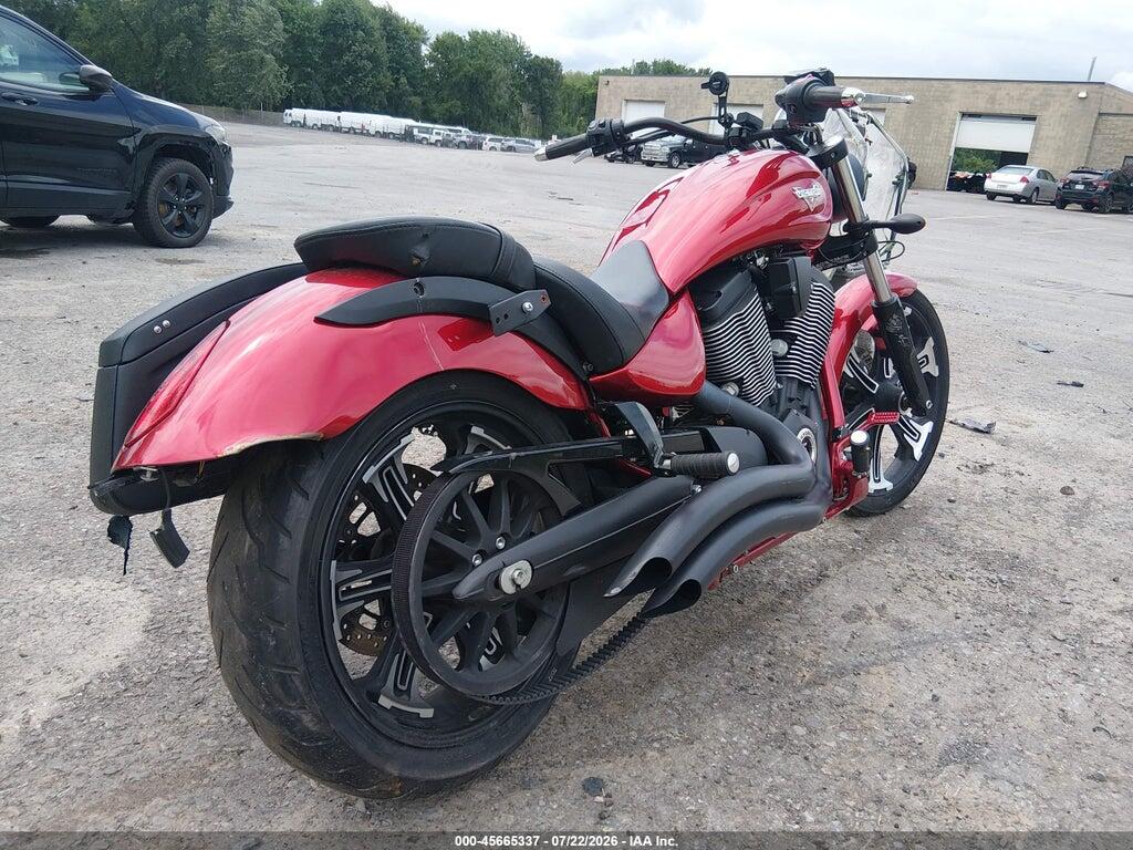 5VPGB36N0G3053806 2016 VICTORY MOTORCYCLES VEGAS photo no. 4