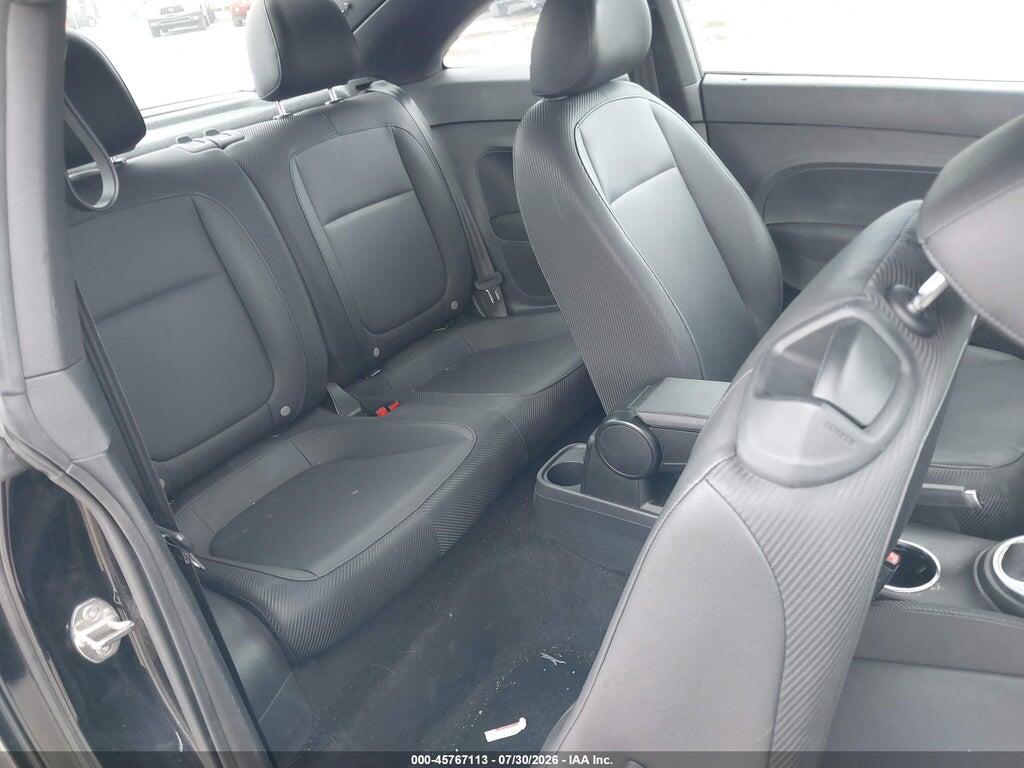 3VWF17AT7GM612435 2016 VOLKSWAGEN BEETLE photo no. 8