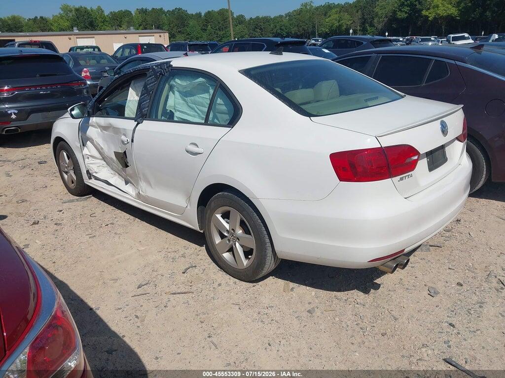 3VWLL7AJ4BM104122 2011 VOLKSWAGEN JETTA photo no. 3