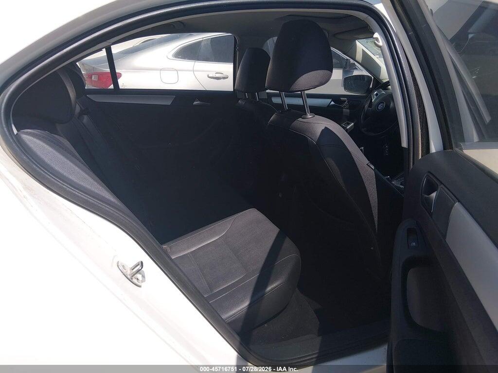 3VWLL7AJ0BM087304 2011 VOLKSWAGEN JETTA photo no. 8