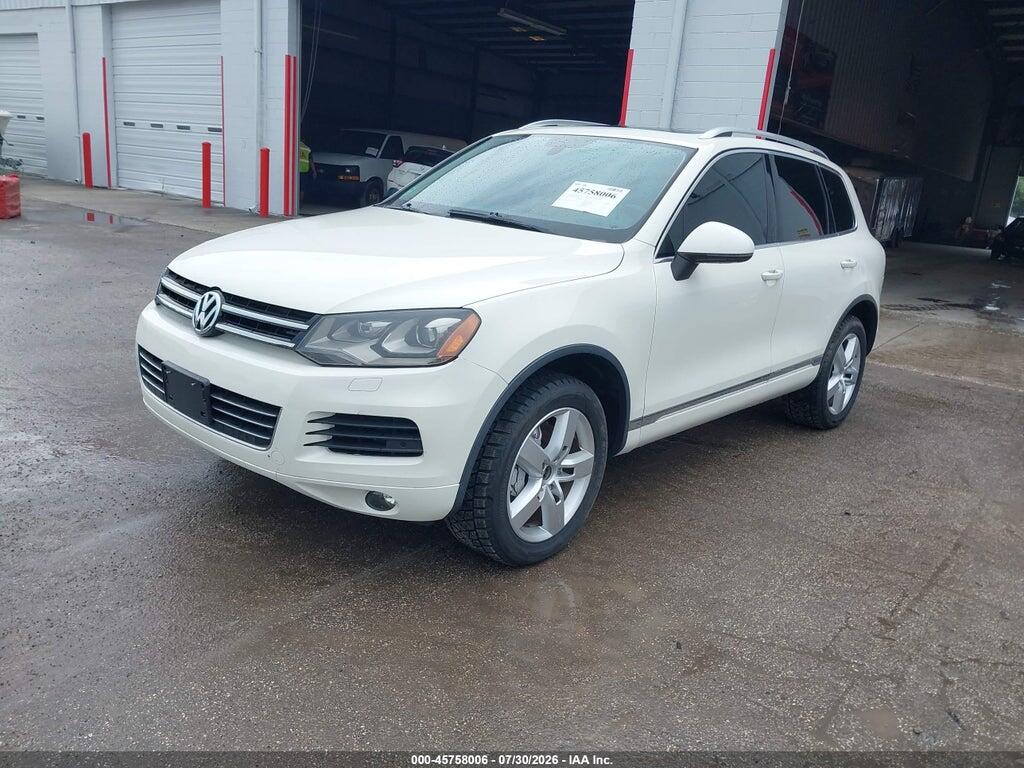 WVGFG9BP6BD002301 2011 VOLKSWAGEN TOUAREG HYBRID photo no. 2