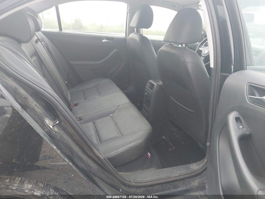 3VWDX7AJ4BM330444 2011 VOLKSWAGEN JETTA photo no. 8