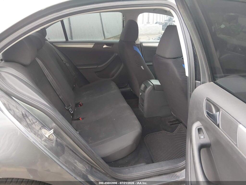 3VWD67AJ5GM267025 2016 VOLKSWAGEN JETTA photo no. 8