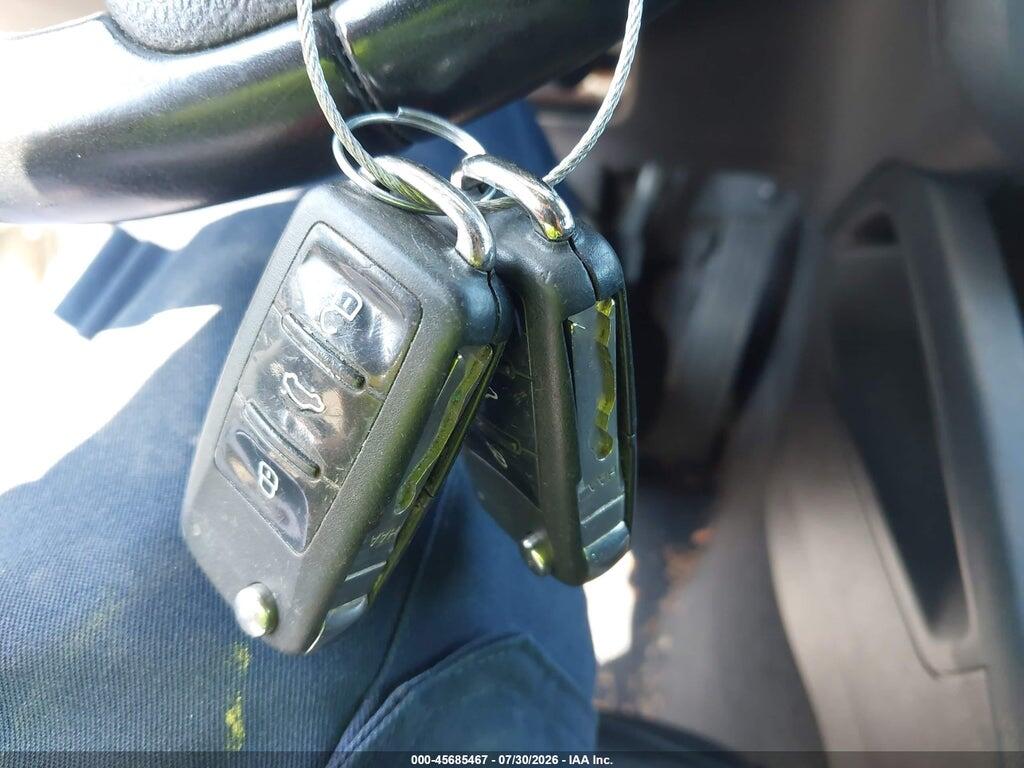 WVWFW7AH2BV002599 2011 VOLKSWAGEN EOS photo no. 11