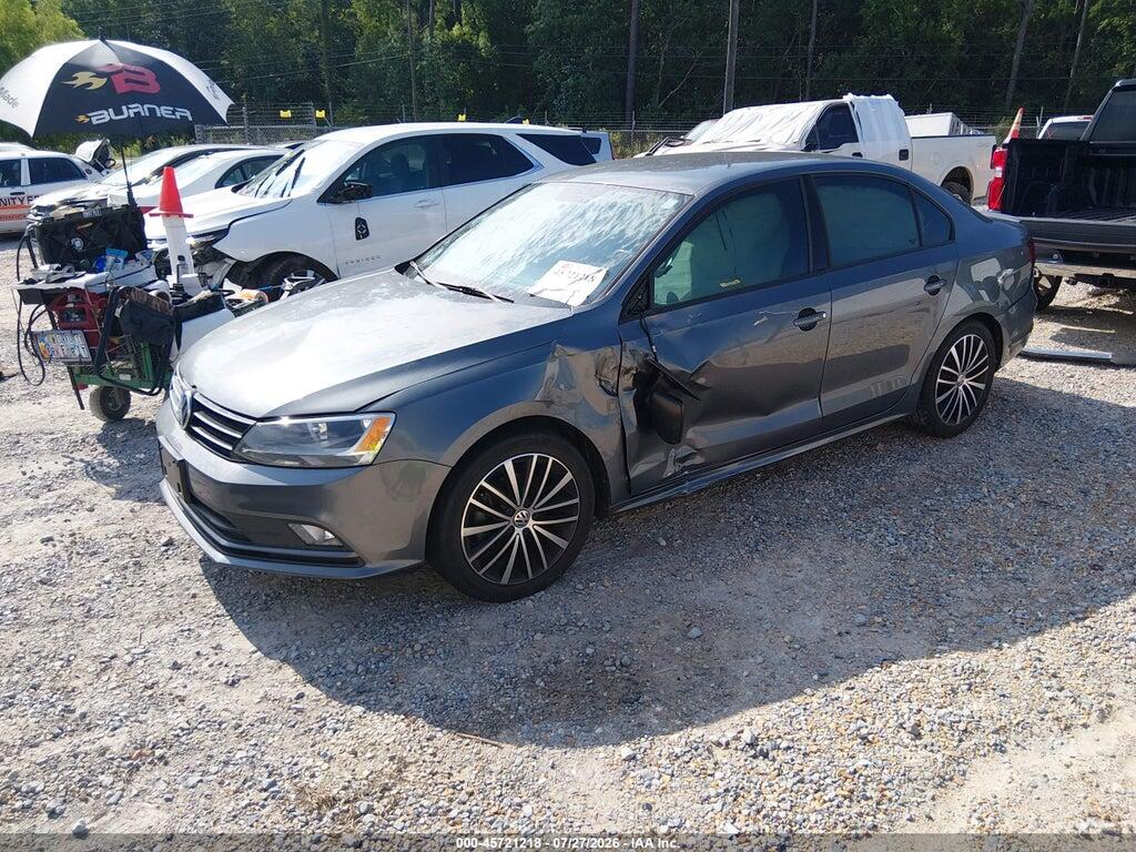 3VWD17AJ6GM372381 2016 VOLKSWAGEN JETTA photo no. 2