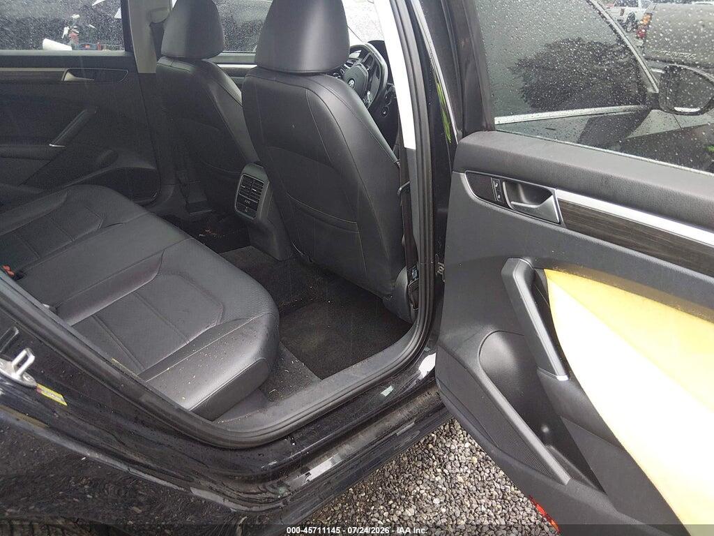 1VWBT7A30GC025410 2016 VOLKSWAGEN PASSAT photo no. 8