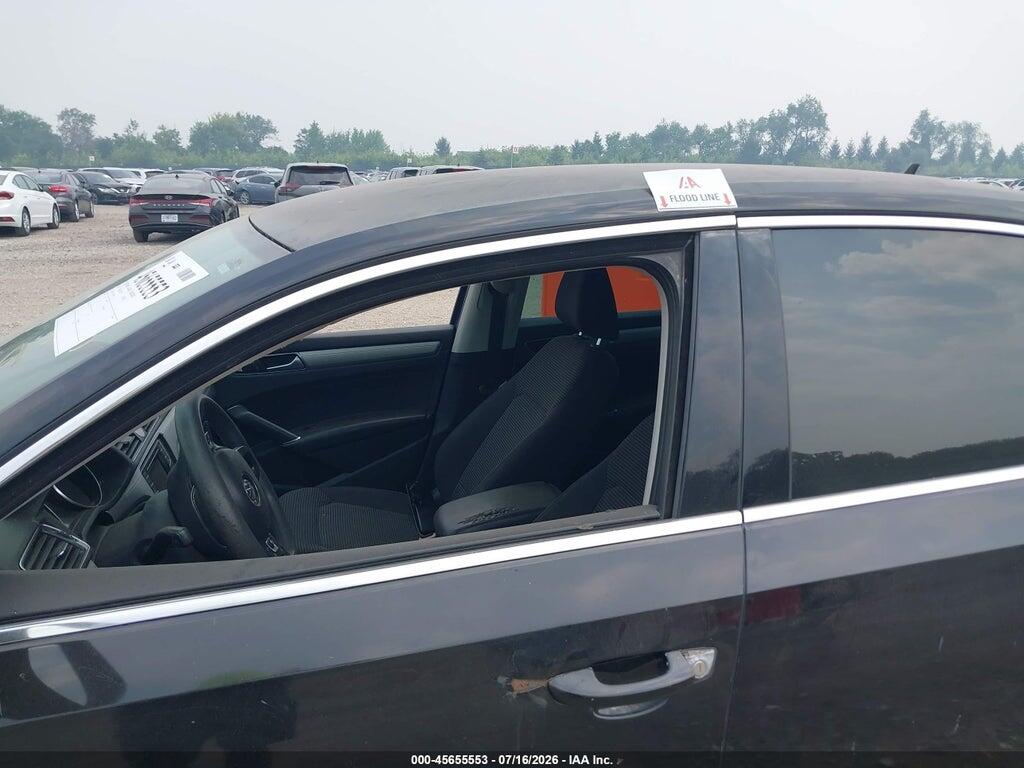 1VWAT7A31GC016906 2016 VOLKSWAGEN PASSAT photo no. 6