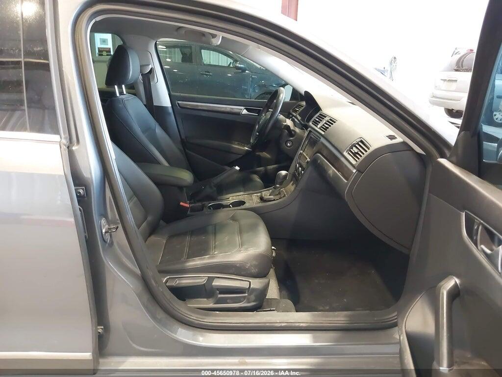 1VWBS7A34GC040012 2016 VOLKSWAGEN PASSAT photo no. 5