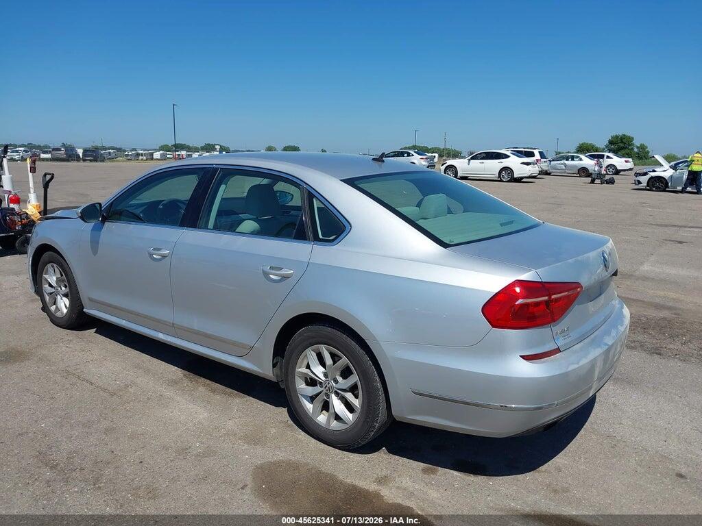1VWAT7A38GC018328 2016 VOLKSWAGEN PASSAT photo no. 3
