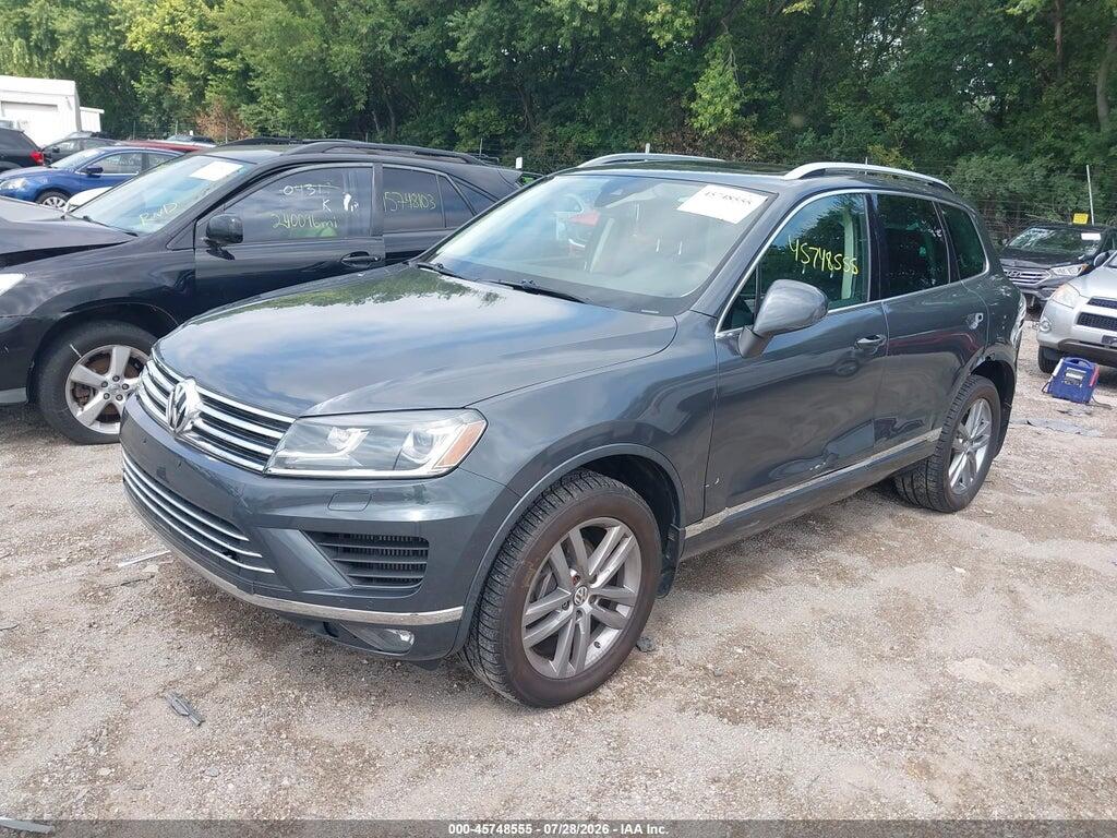 WVGEP9BP2GD001200 2016 VOLKSWAGEN TOUAREG photo no. 2