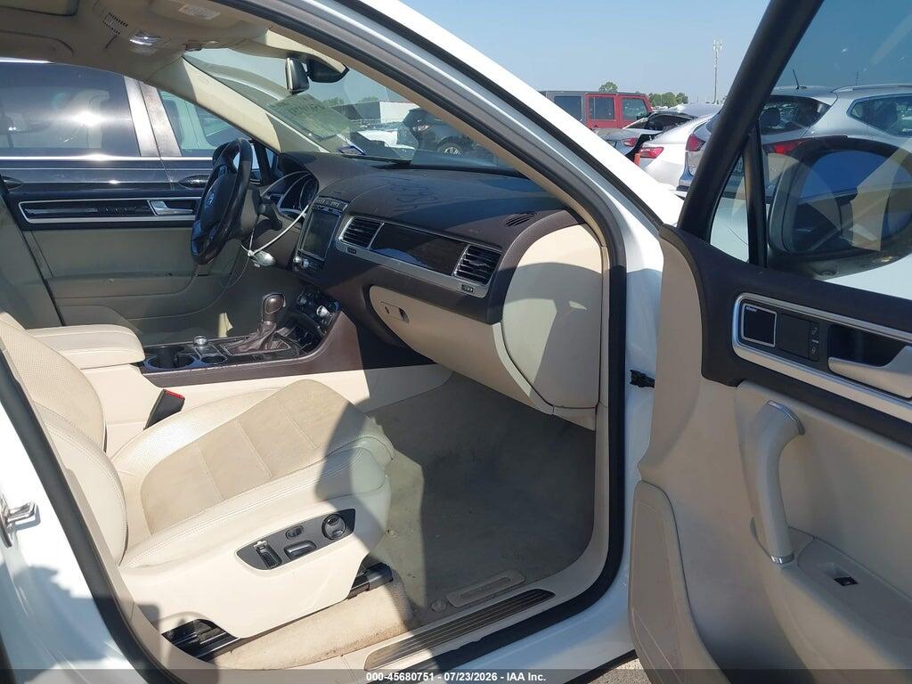 WVGEF9BP5GD005356 2016 VOLKSWAGEN TOUAREG photo no. 5