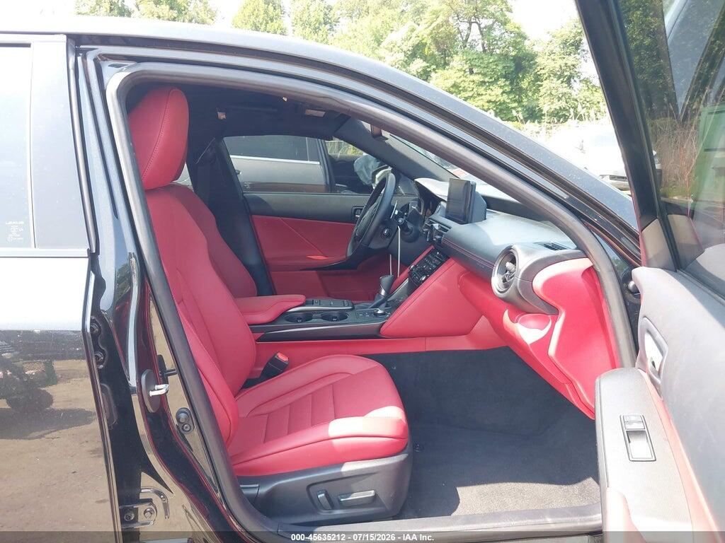 JTHGZ1E28S5040299 2025 LEXUS IS 350 photo no. 5