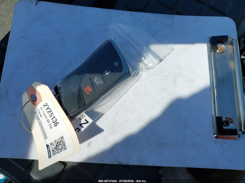 2T2ADCAZ0SC028960 2025 LEXUS NX 250 photo no. 11