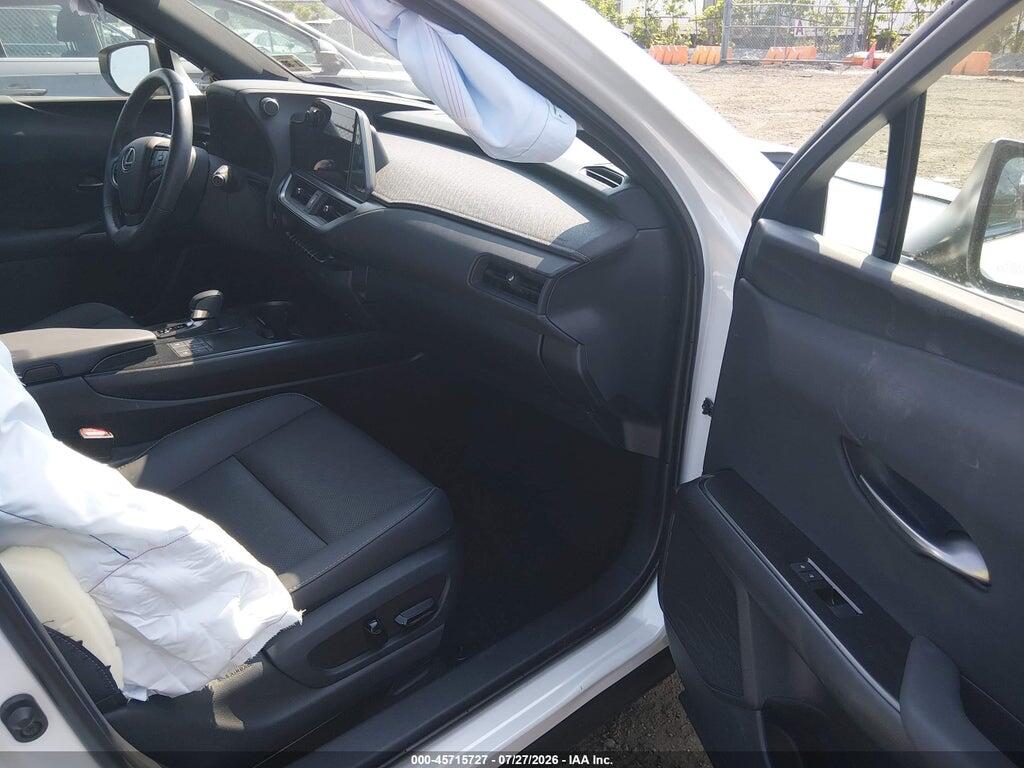JTHUCJDH3S2005455 2025 LEXUS UX 300H photo no. 5