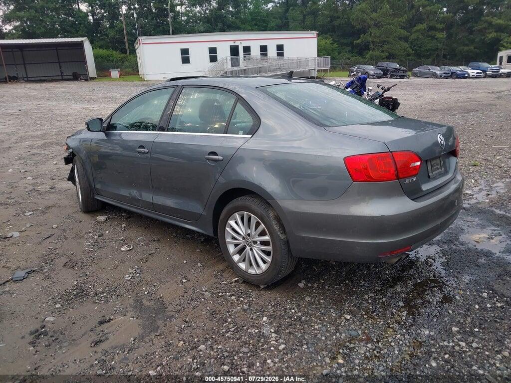 3VWLX7AJ6BM036412 2011 VOLKSWAGEN JETTA photo no. 3