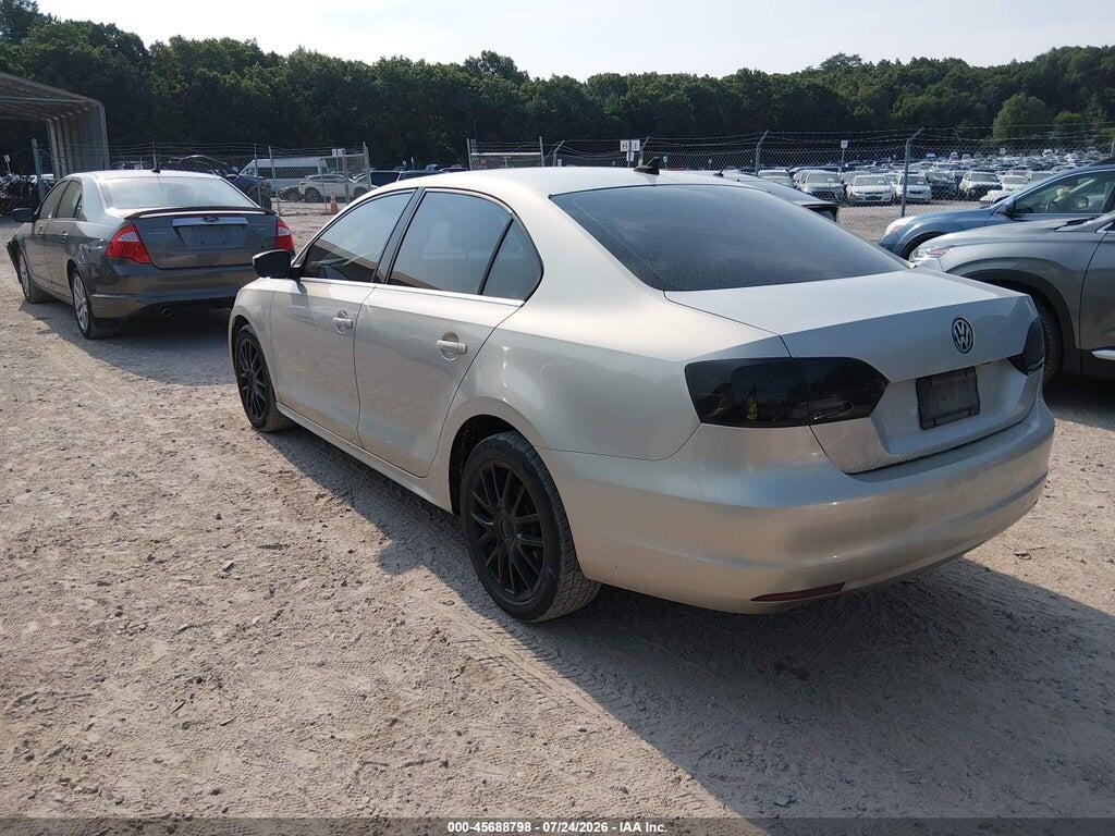 3VWLL7AJ0BM121774 2011 VOLKSWAGEN JETTA photo no. 3