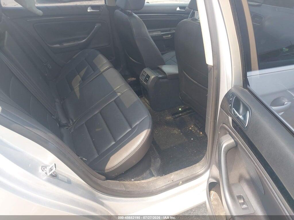 3VWPL7AJ9BM711876 2011 VOLKSWAGEN JETTA SPORTWAGEN photo no. 8