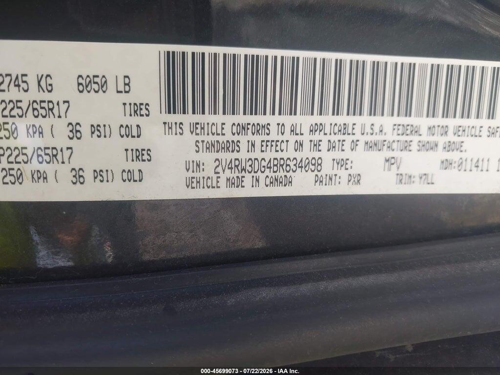 2V4RW3DG4BR634098 2011 VOLKSWAGEN ROUTAN photo no. 9
