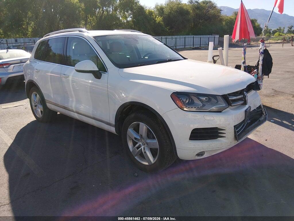 WVGFF9BP8BD002495 2011 VOLKSWAGEN TOUAREG photo no. 1
