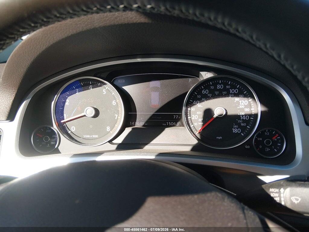 WVGFF9BP8BD002495 2011 VOLKSWAGEN TOUAREG photo no. 7