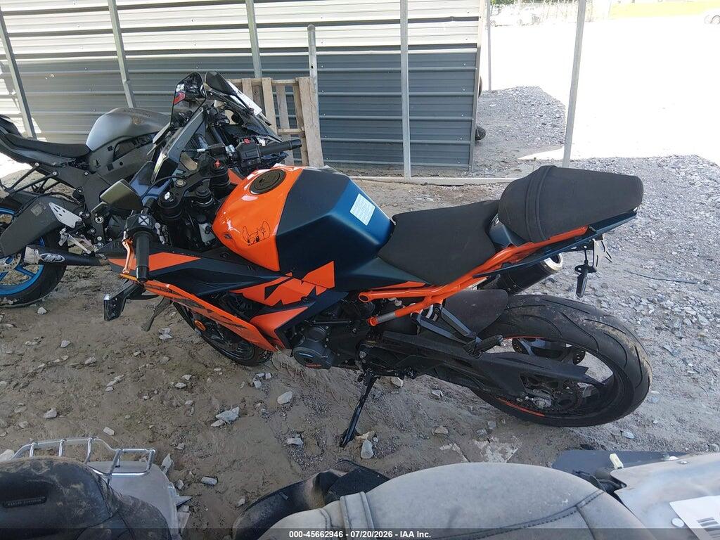 MD2JYJ404NC216611 2022 KTM 390 photo no. 12