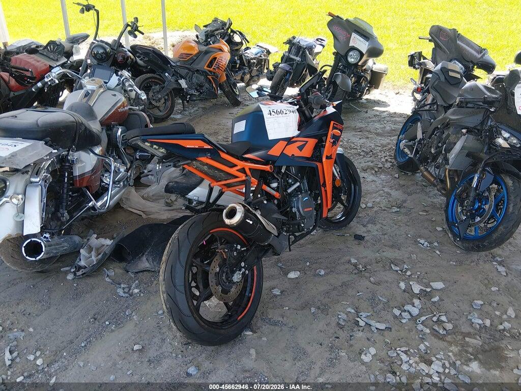 MD2JYJ404NC216611 2022 KTM 390 photo no. 4