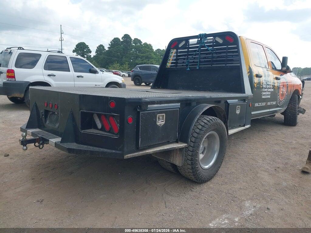 3C7WRTCL2MG541157 2021 RAM 3500 CHASSIS photo no. 4