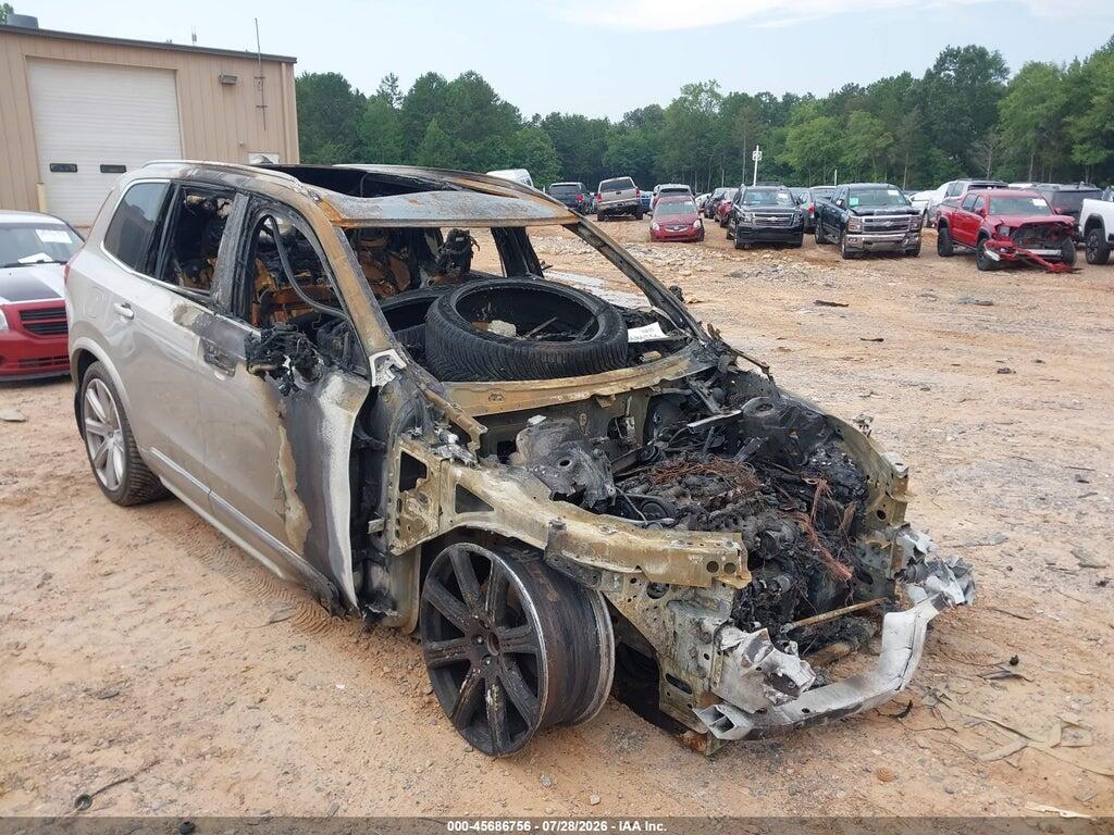 YV4A22PL2H1183205 2017 VOLVO XC90 photo no. 1