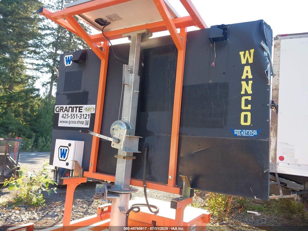 5F12S1214H1004877 2017 WANCO DASHBOARD photo no. 8