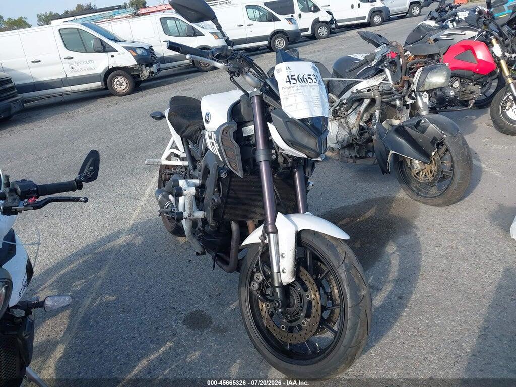 JYARN53Y5HA000536 2017 YAMAHA FZ09 photo no. 1