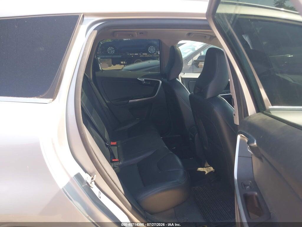 YV4612RM7G2809113 2016 VOLVO XC60 photo no. 8