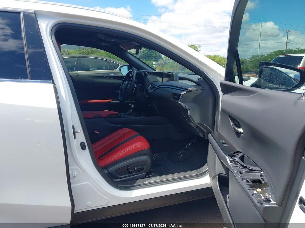 JTHR3JBHXN2050437 2022 LEXUS UX 200 photo no. 5