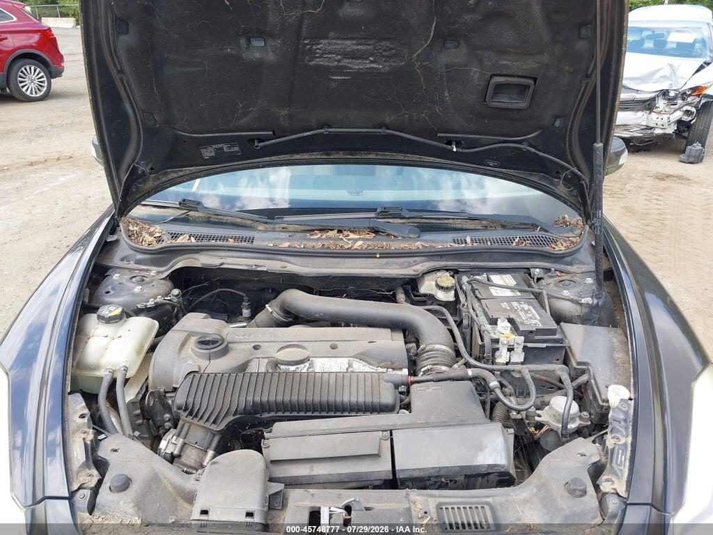 YV1672MC0BJ117302 2011 VOLVO C70 photo no. 10