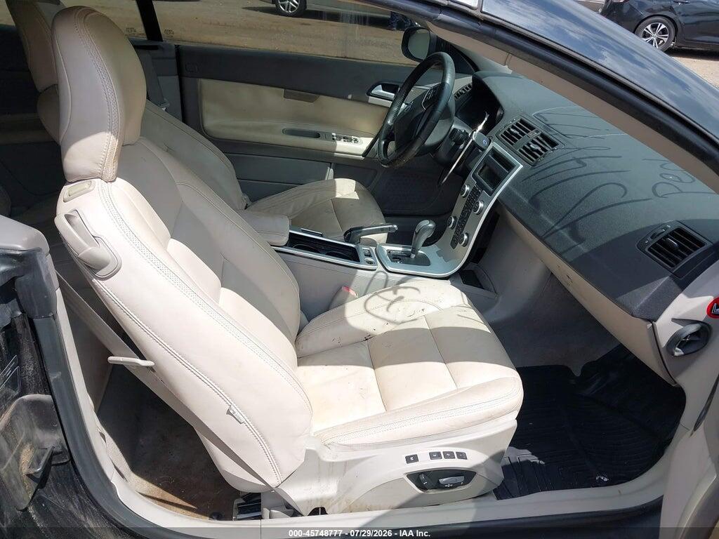 YV1672MC0BJ117302 2011 VOLVO C70 photo no. 5