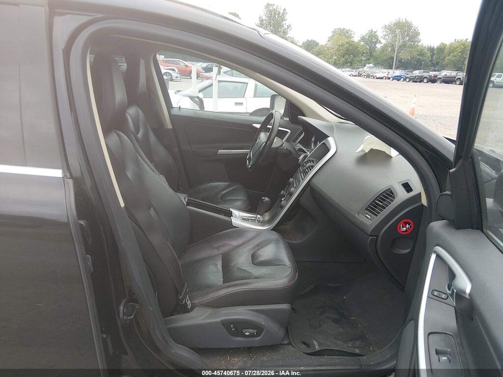 YV4940DZ7B2217330 2011 VOLVO XC60 photo no. 5