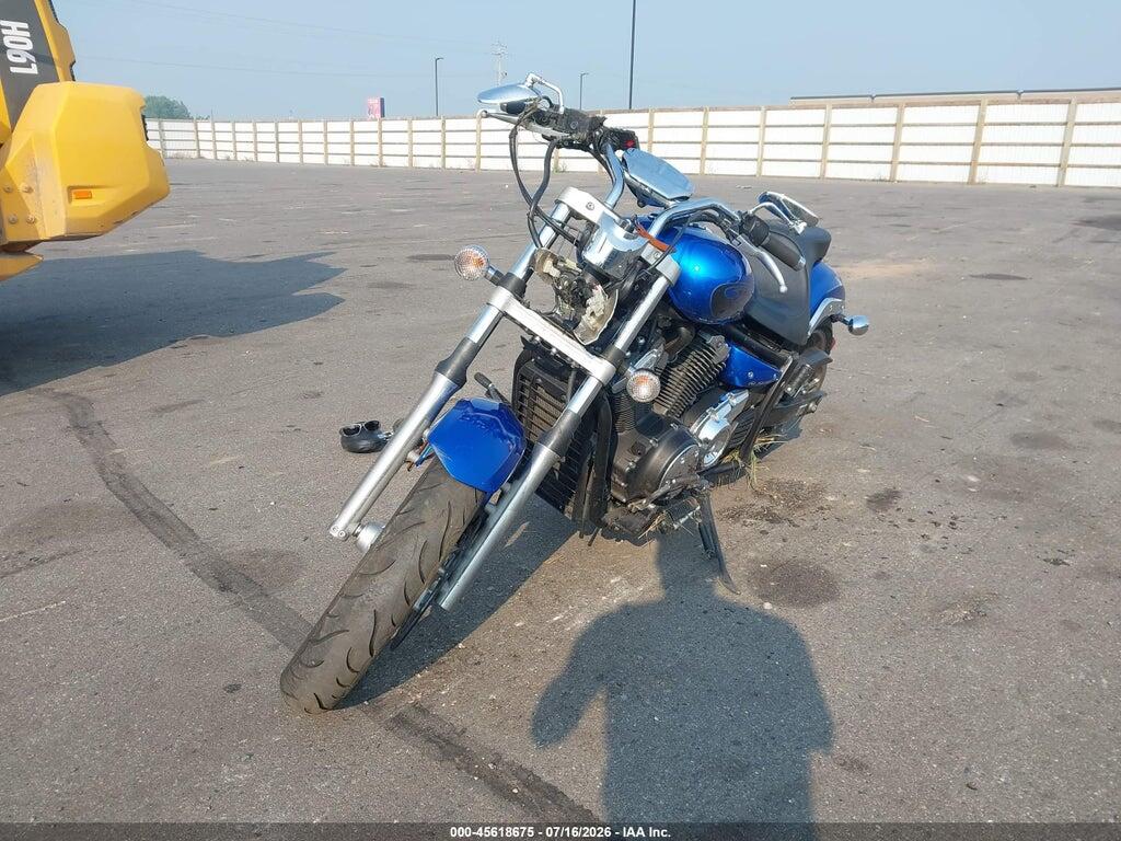 JYAVP33E6BA000927 2011 YAMAHA XVS1300 photo no. 2